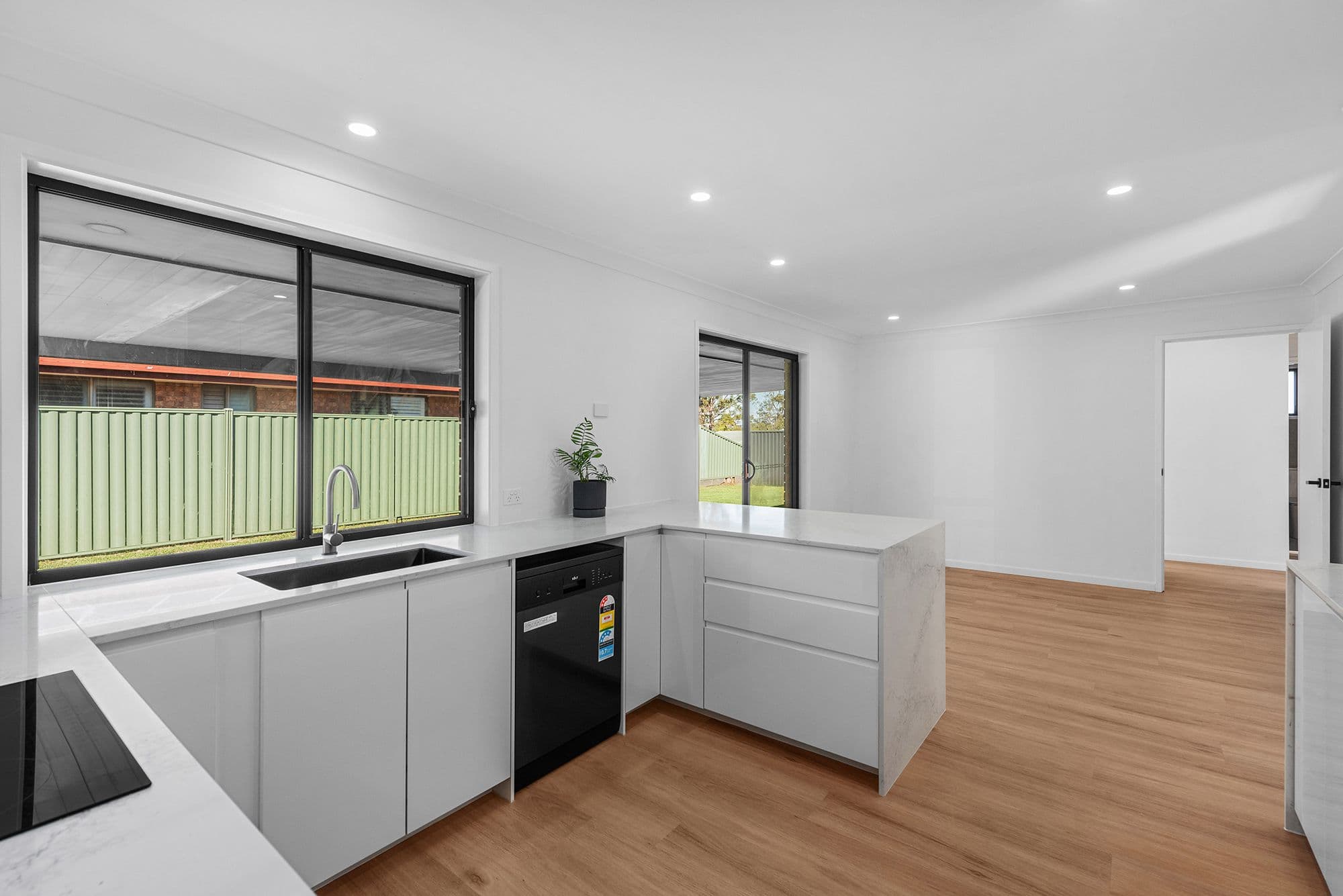 23 Furzer Street, Browns Plains QLD 4118, Browns Plains - Thumbnail 8