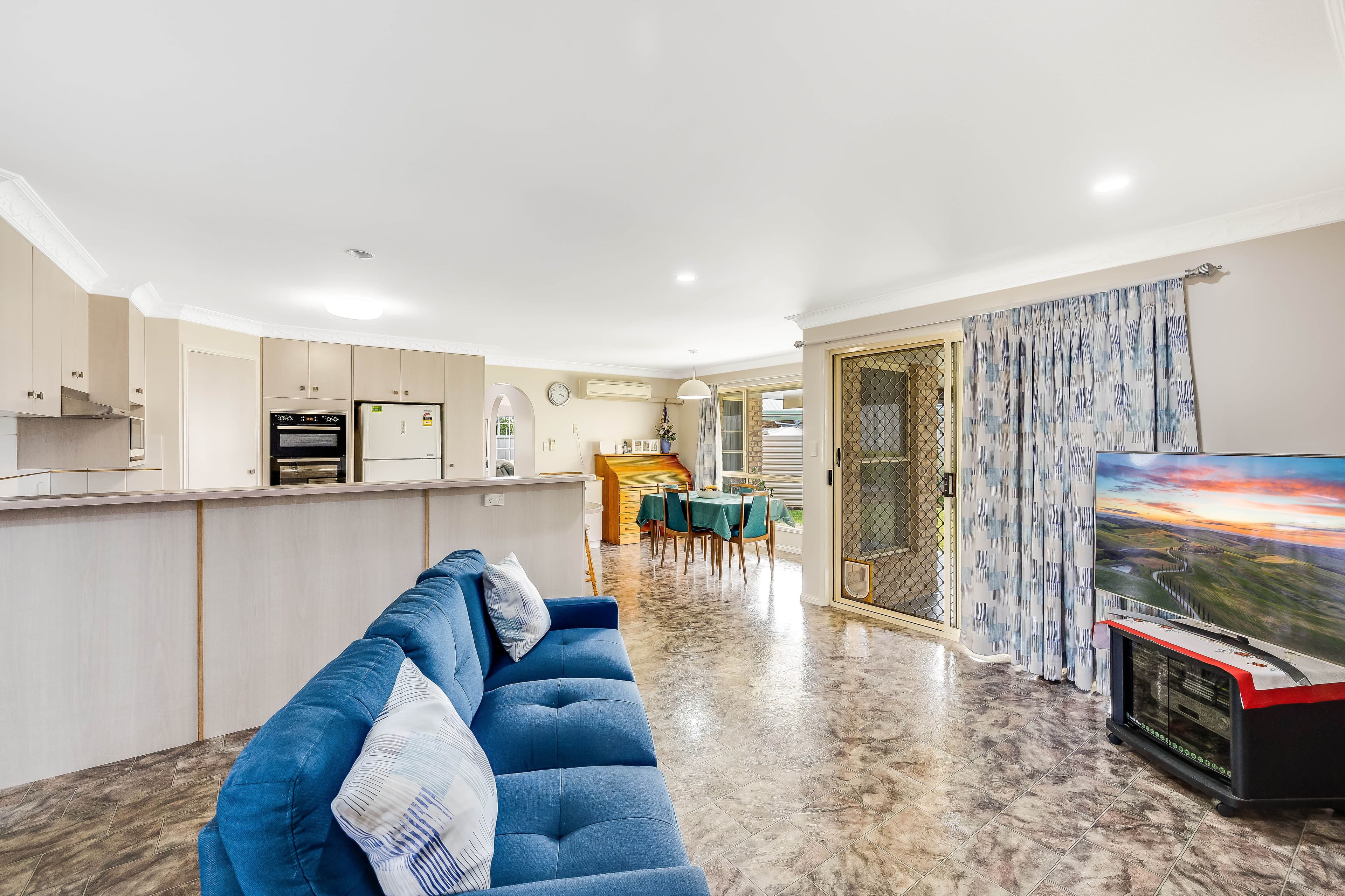 2 Nimrod Court, Wilsonton QLD 4350, Wilsonton - Thumbnail 3