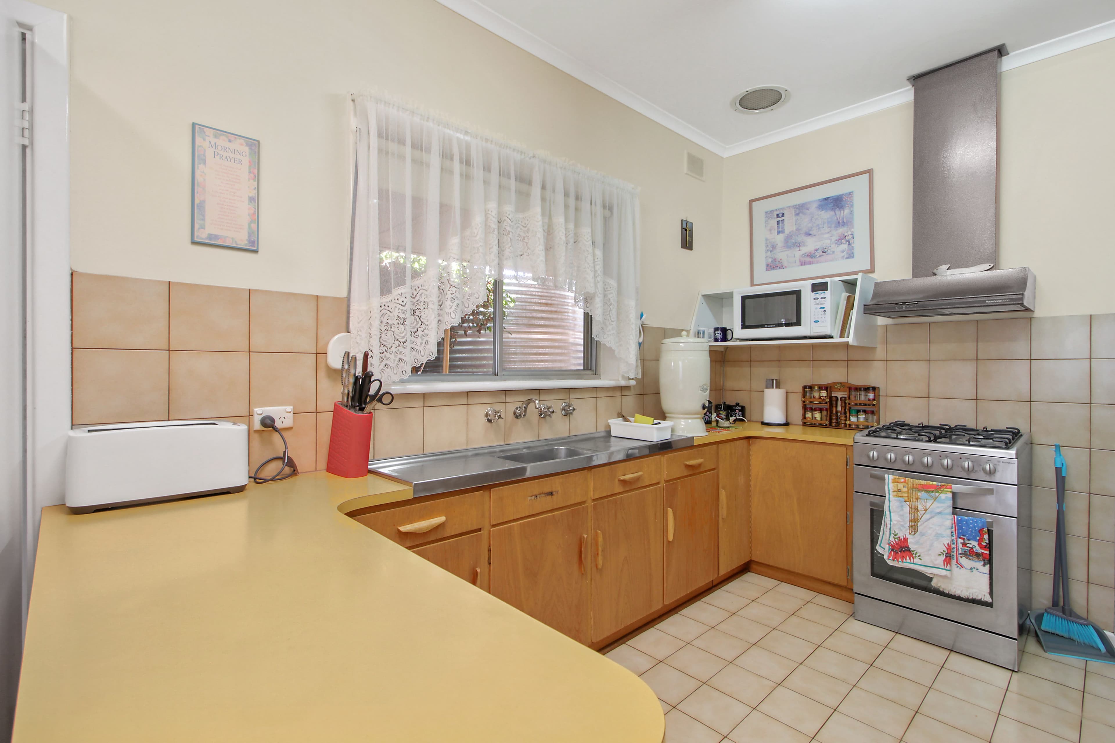 42 Seventeenth Street, Renmark SA 5341, Renmark - Thumbnail 4