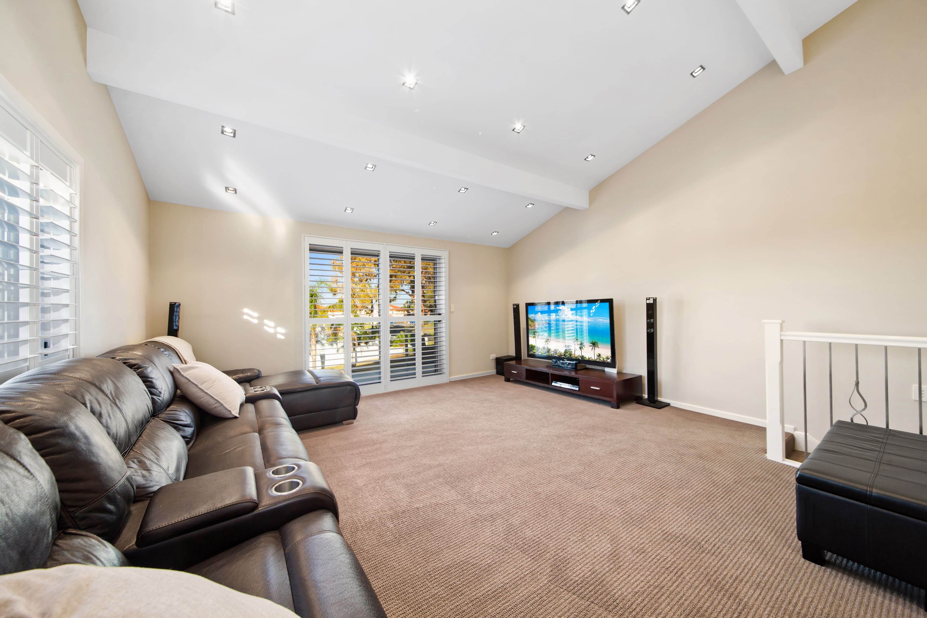 8 Sproule Road, Illawong - Thumbnail 6