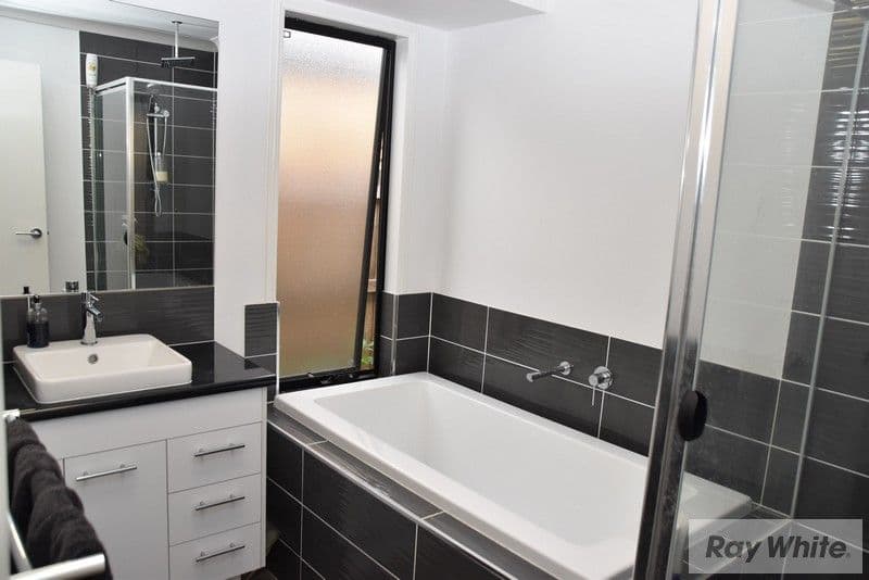 12 Coralina Crescent, Logan Reserve QLD 4133, Logan Reserve - Thumbnail 8