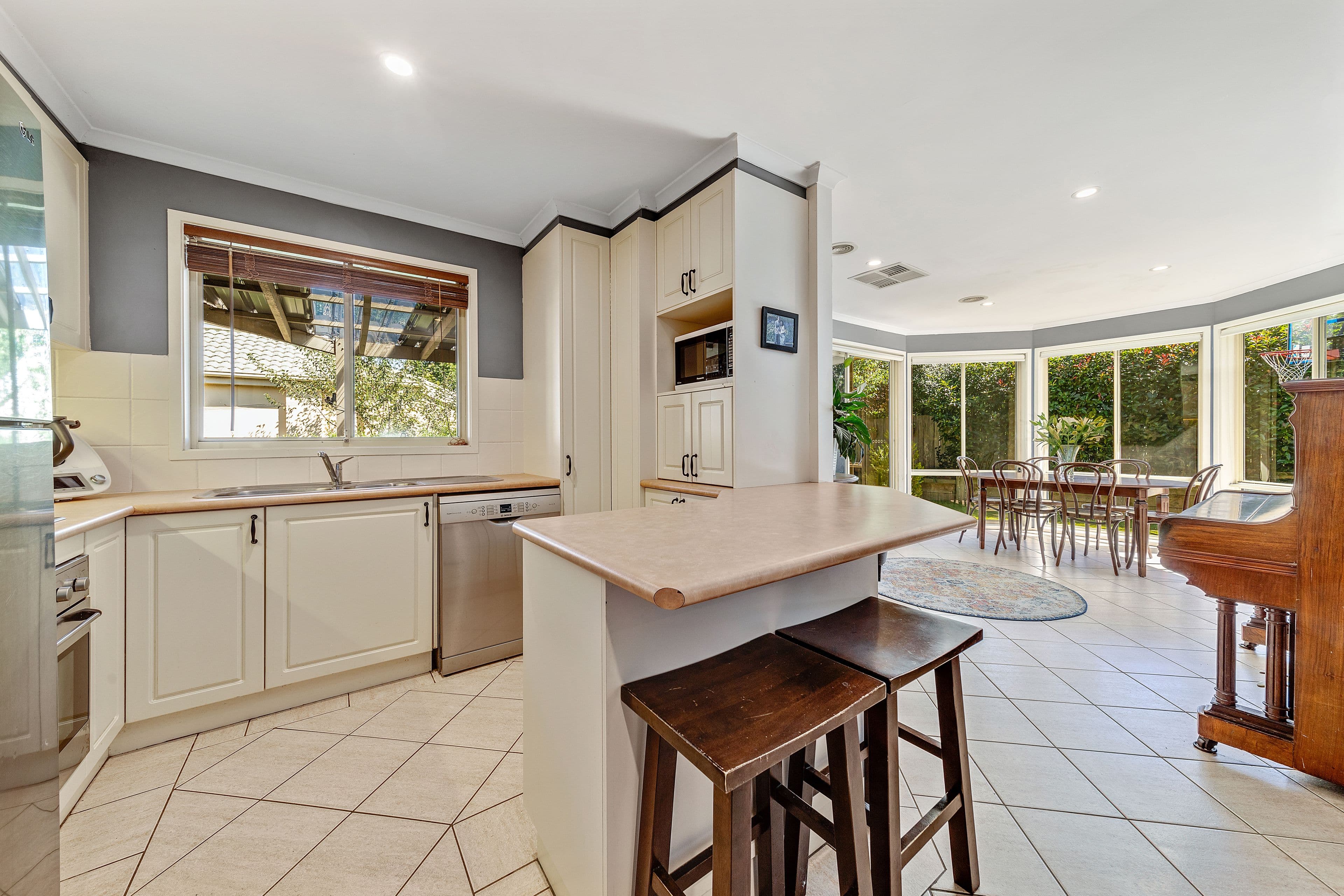49 Hugh McKay Crescent, Dunlop ACT 2615, Dunlop - Thumbnail 6