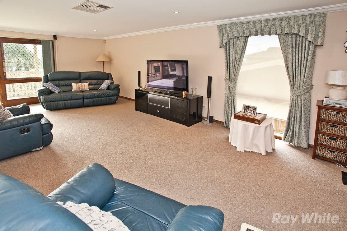 933 Ferntree Gully Road, WHEELERS HILL VIC 3150, Wheelers Hill - Thumbnail 7