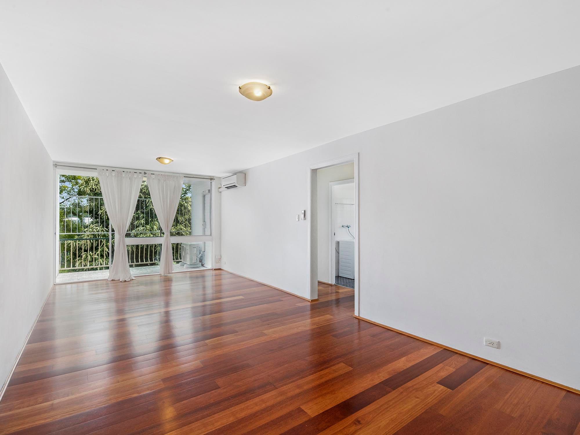 11 Beryl Crescent, Holland Park QLD 4121, Holland Park - Thumbnail 5