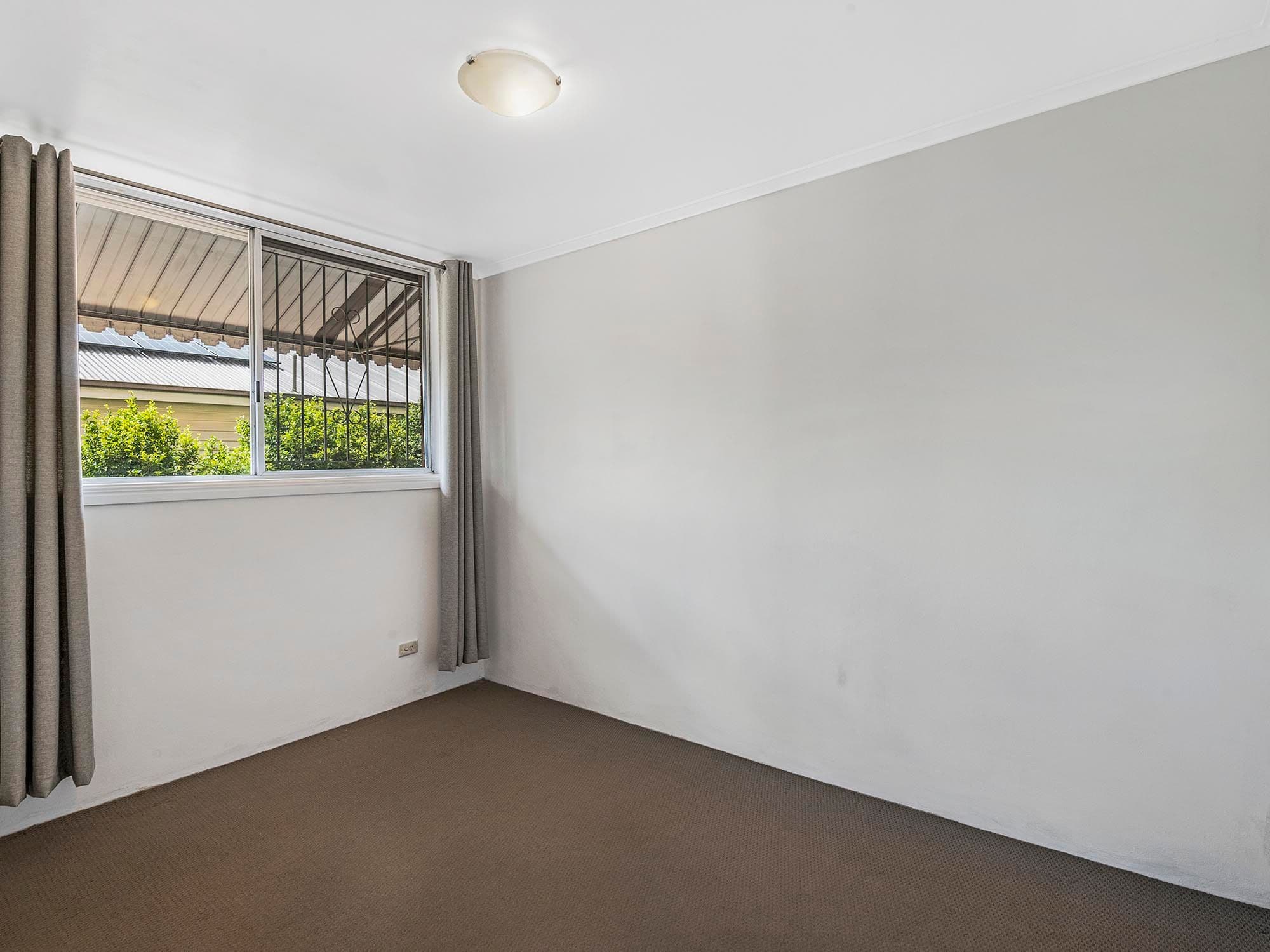 11 Beryl Crescent, Holland Park QLD 4121, Holland Park - Thumbnail 7
