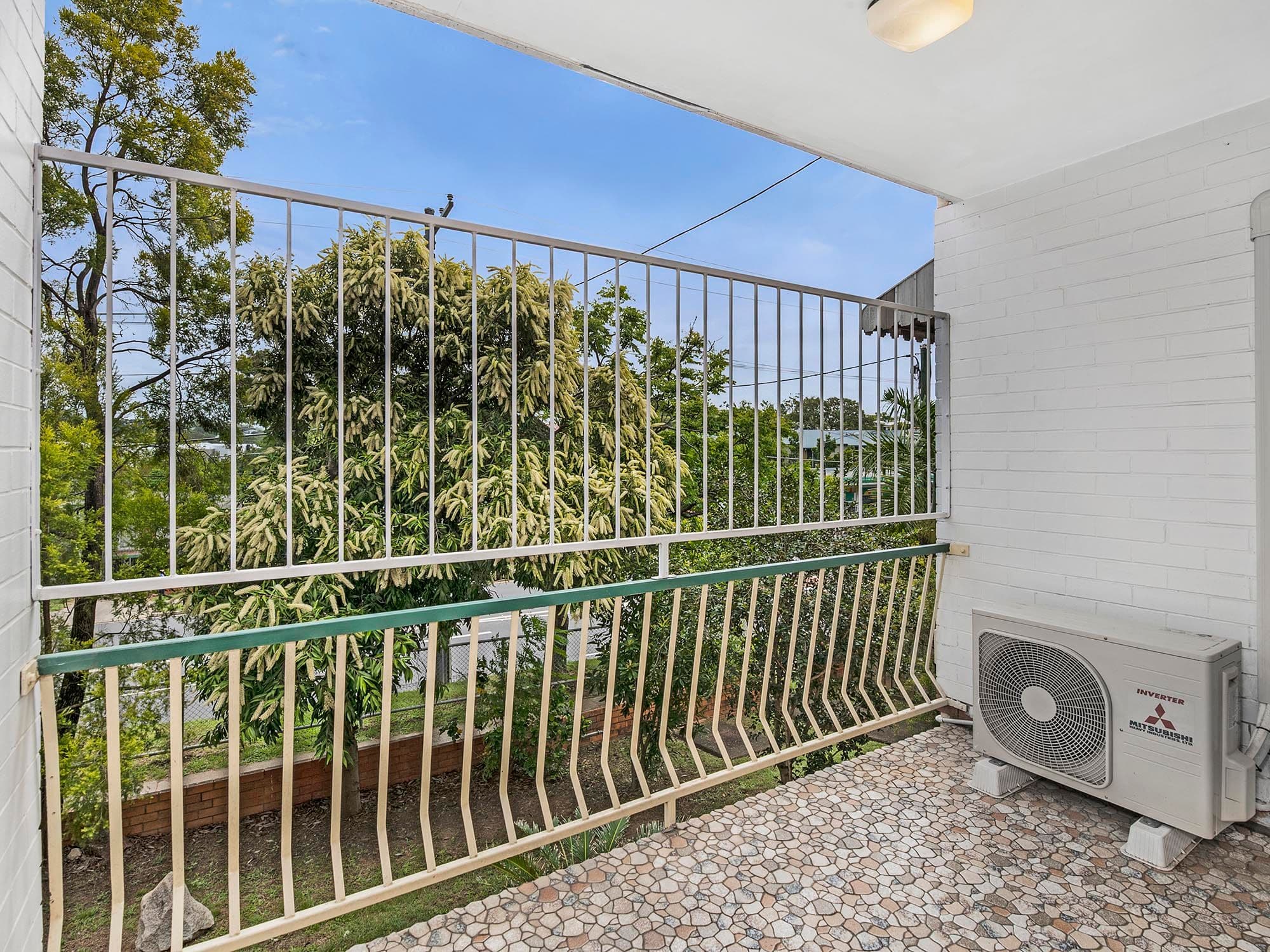 11 Beryl Crescent, Holland Park QLD 4121, Holland Park - Thumbnail 8