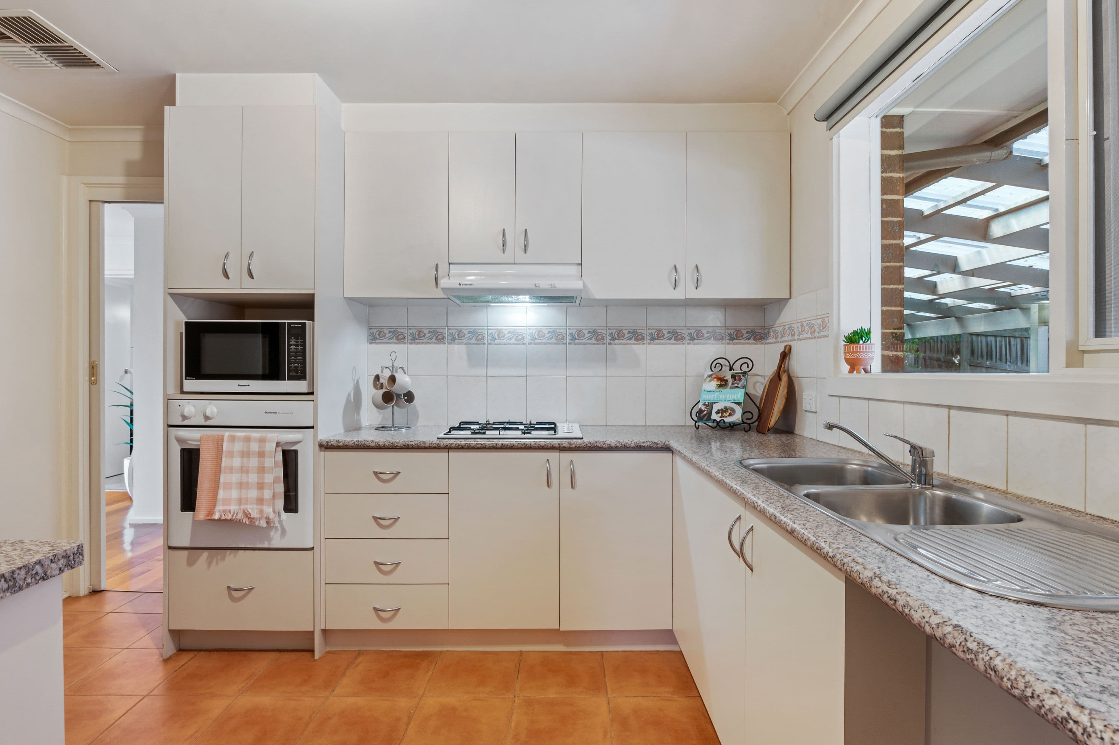 11 Krowera Street, Mooroolbark VIC 3138, Mooroolbark - Thumbnail 3