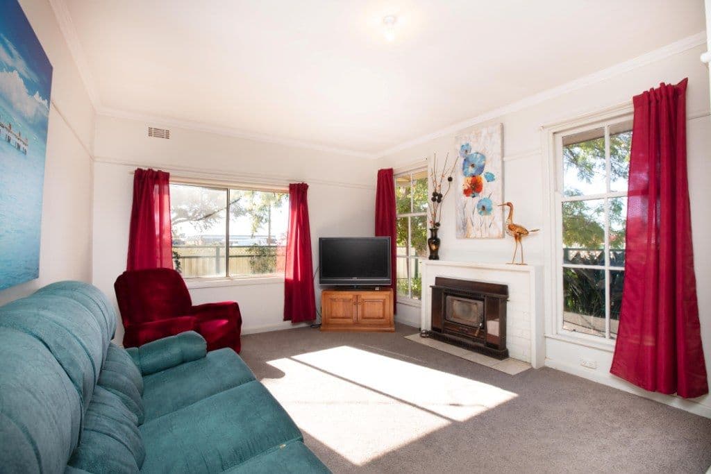 7 Westcliffs Avenue, Red Cliffs VIC 3496, Red Cliffs - Thumbnail 2