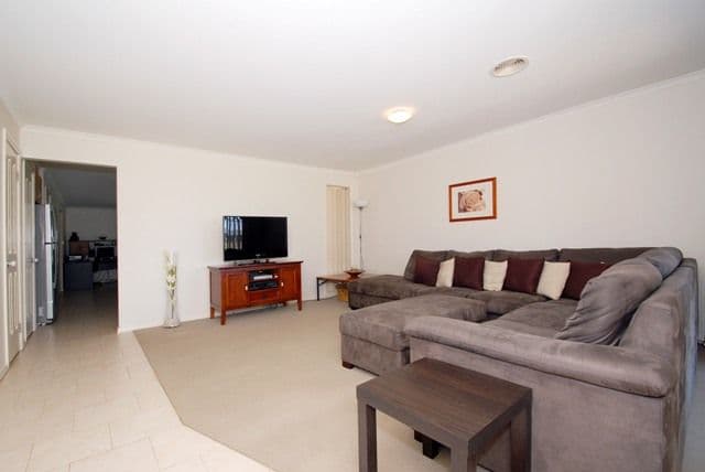 802 Armstrong Road, WYNDHAM VALE VIC 3024, Wyndham Vale - Thumbnail 4