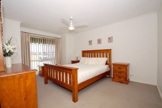 802 Armstrong Road, WYNDHAM VALE VIC 3024, Wyndham Vale - Thumbnail 6