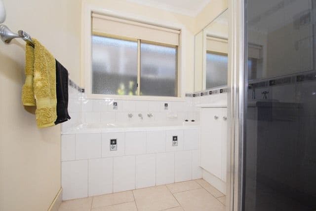802 Armstrong Road, WYNDHAM VALE VIC 3024, Wyndham Vale - Thumbnail 7