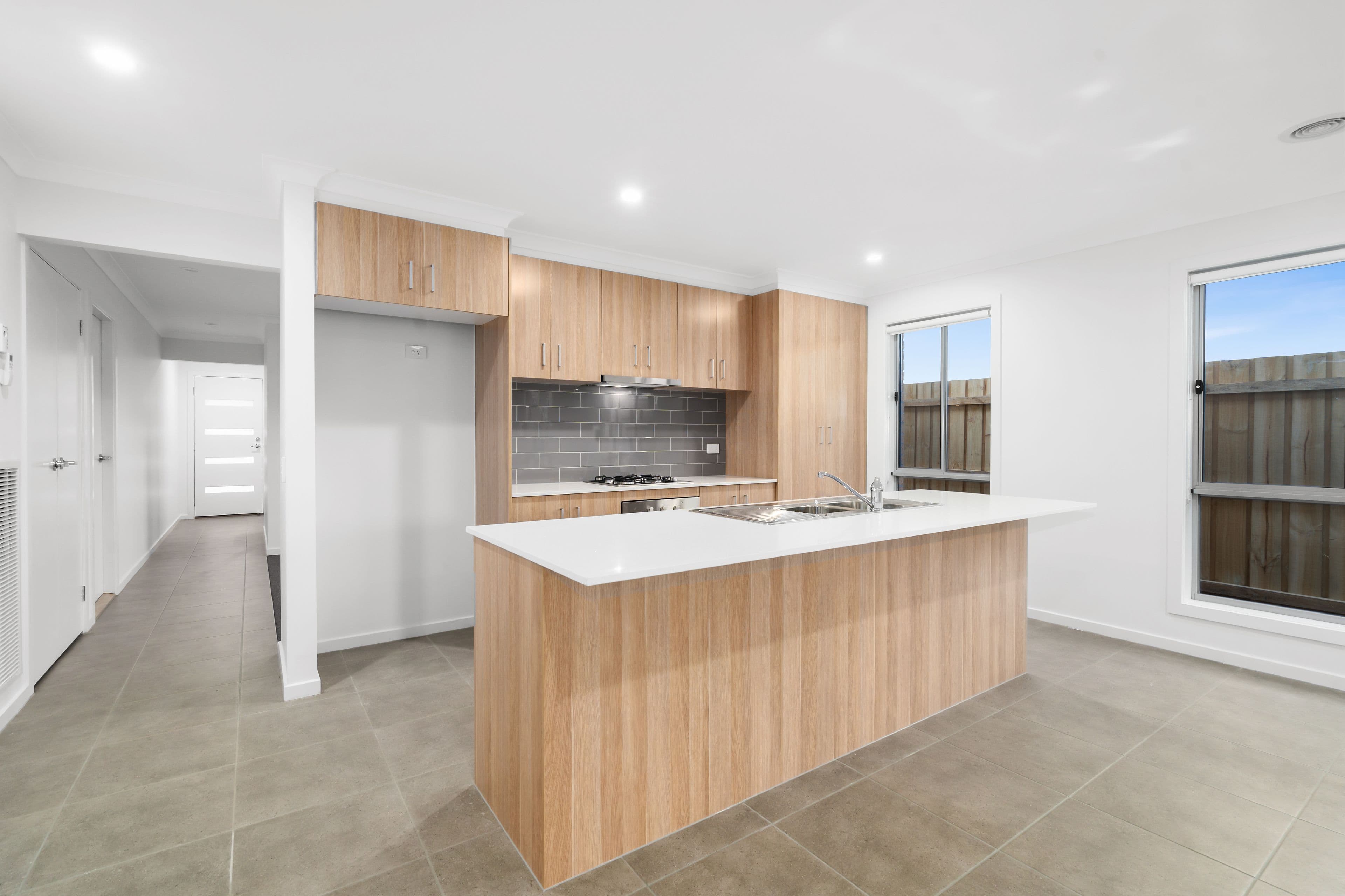 3 Brandybuck Lane, Mernda VIC 3754, Mernda - Thumbnail 3