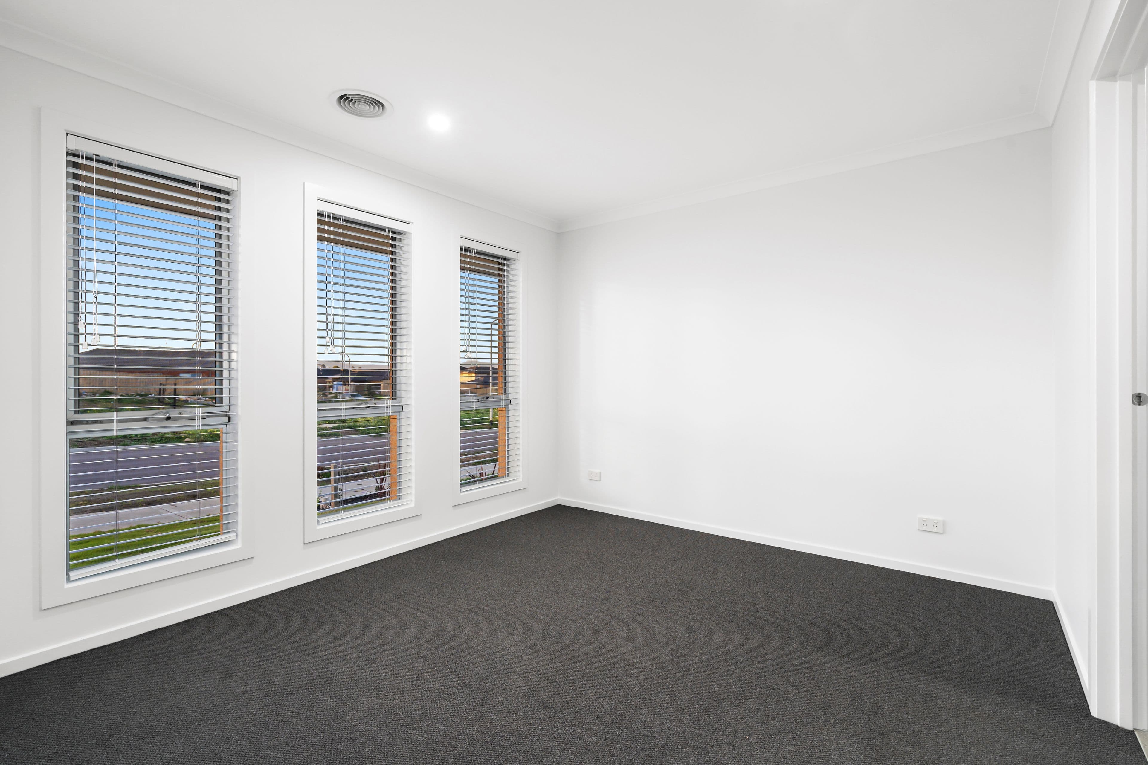 3 Brandybuck Lane, Mernda VIC 3754, Mernda - Thumbnail 7