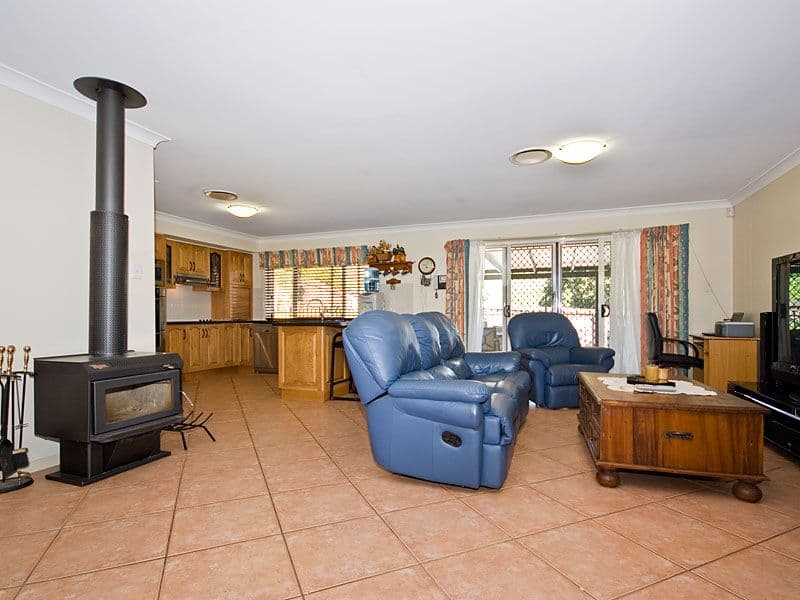 14 Stanford Place, FOREST LAKE QLD 4078, Forest Lake - Thumbnail 5