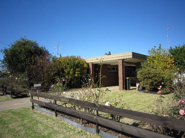 31 Regent Street, MOAMA NSW 2731, Moama - Image 1