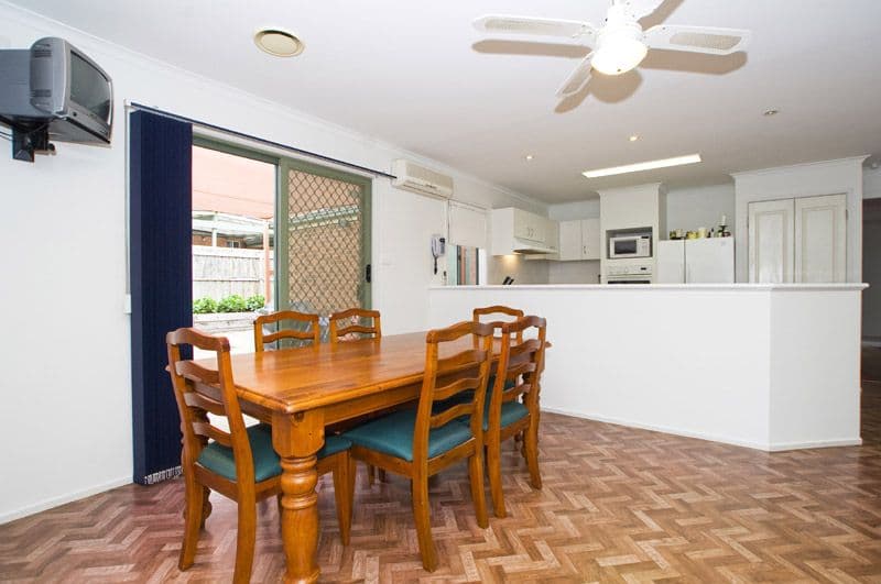 14 Redgum Court, MILL PARK VIC 3082, Mill Park - Thumbnail 7