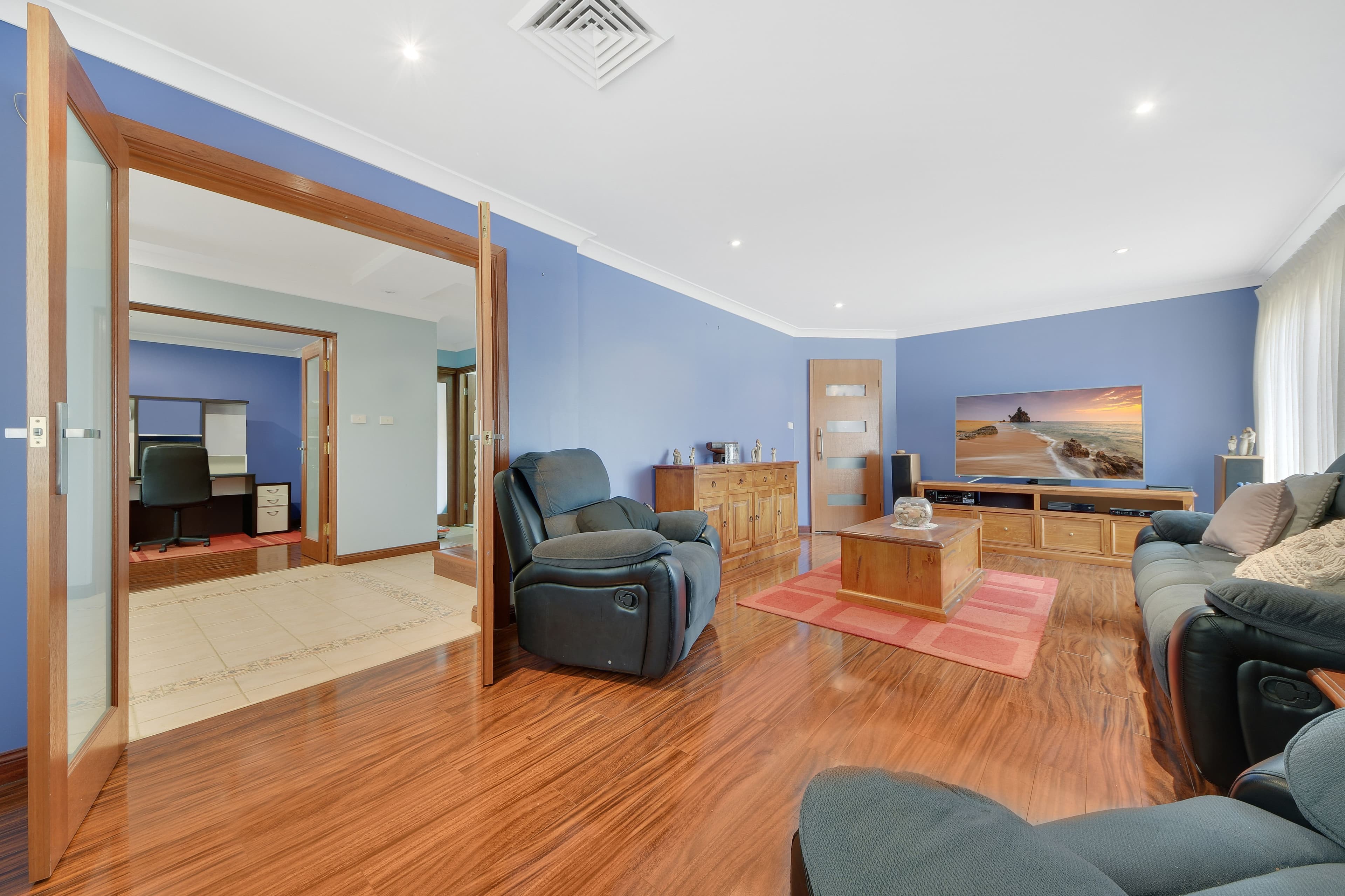 35 Meehan Terrace, Harrington Park - Thumbnail 3