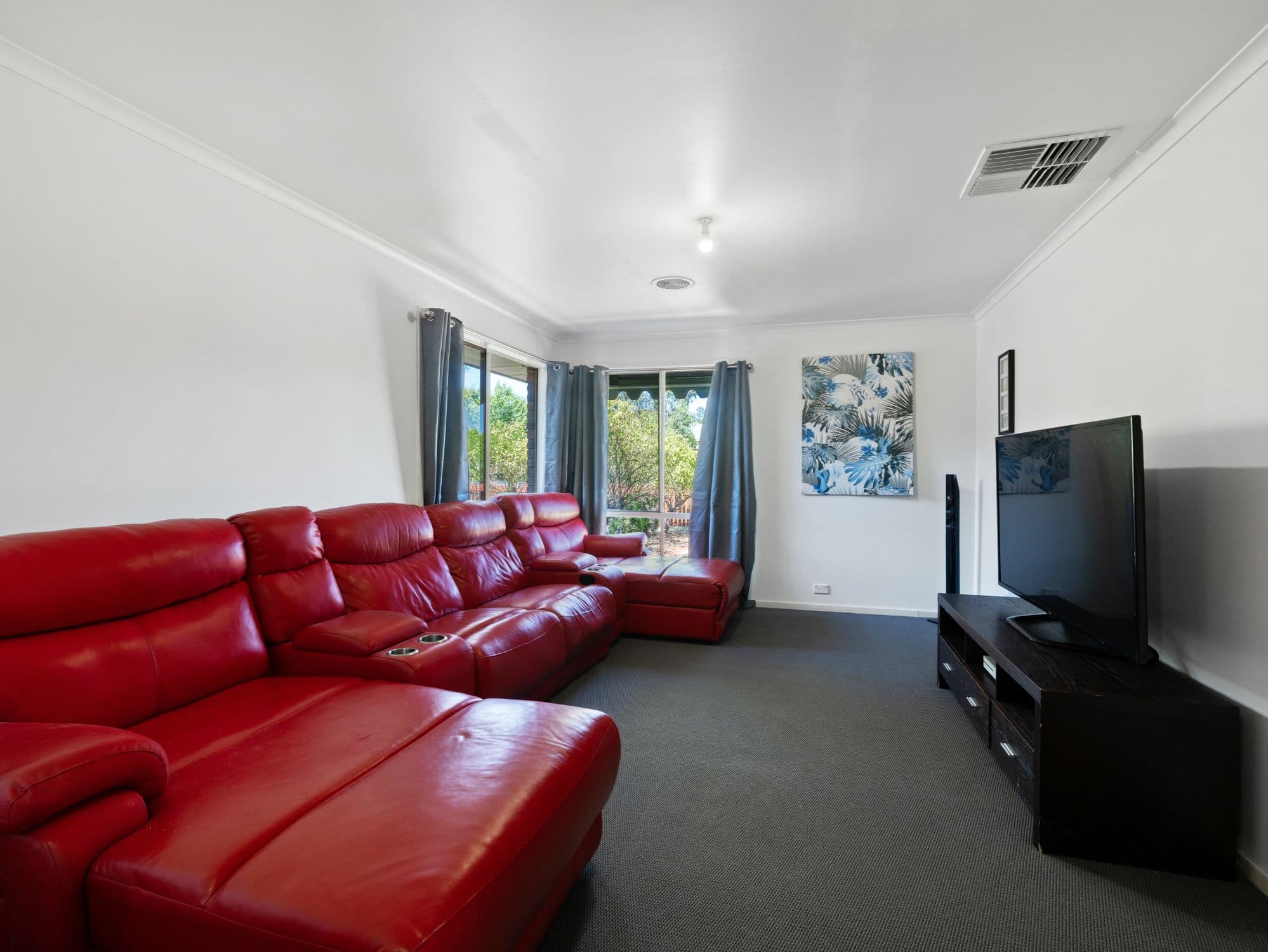 111 Watson Street, Jindera NSW 2642, Jindera - Thumbnail 2