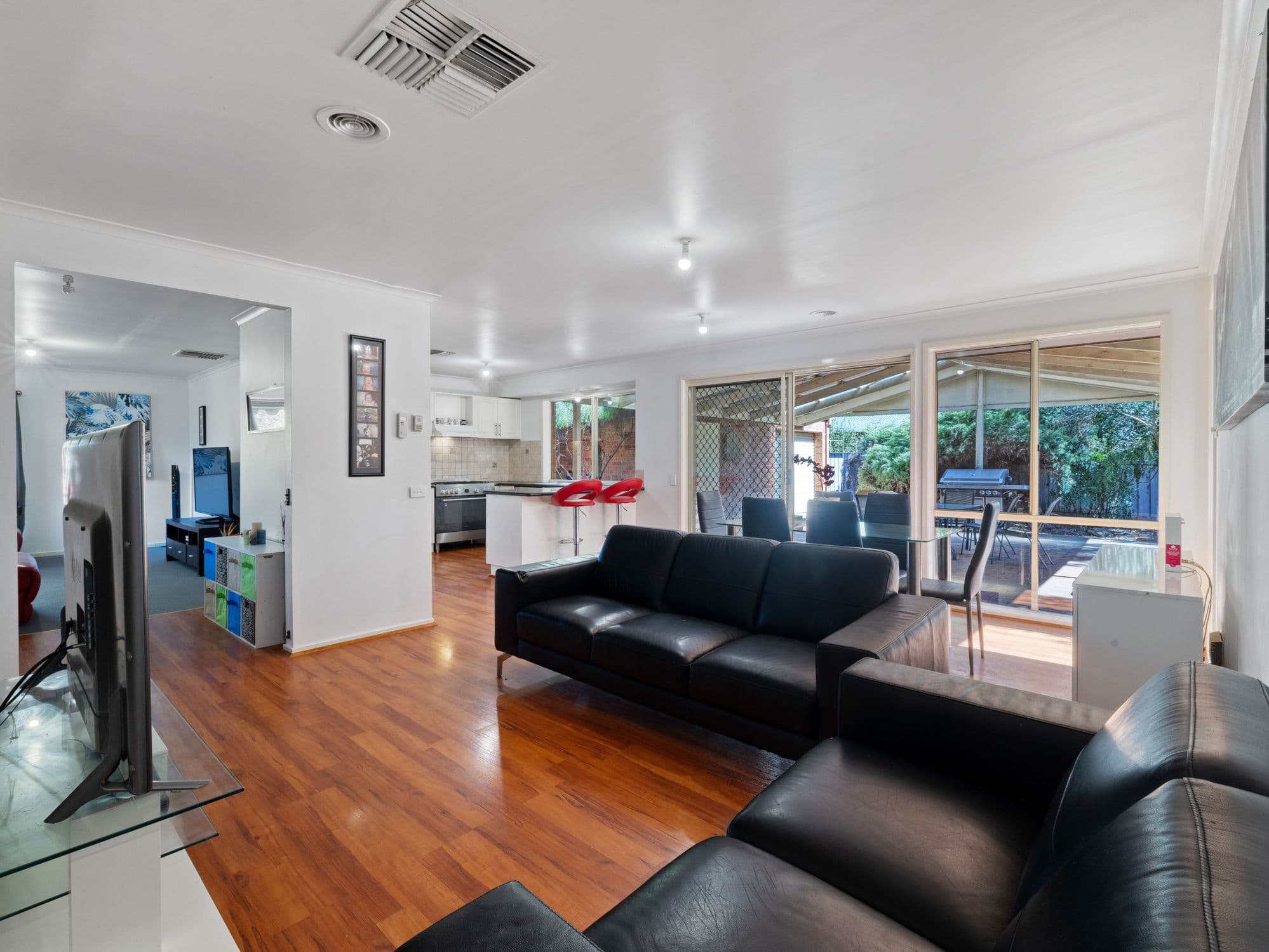 111 Watson Street, Jindera NSW 2642, Jindera - Thumbnail 3