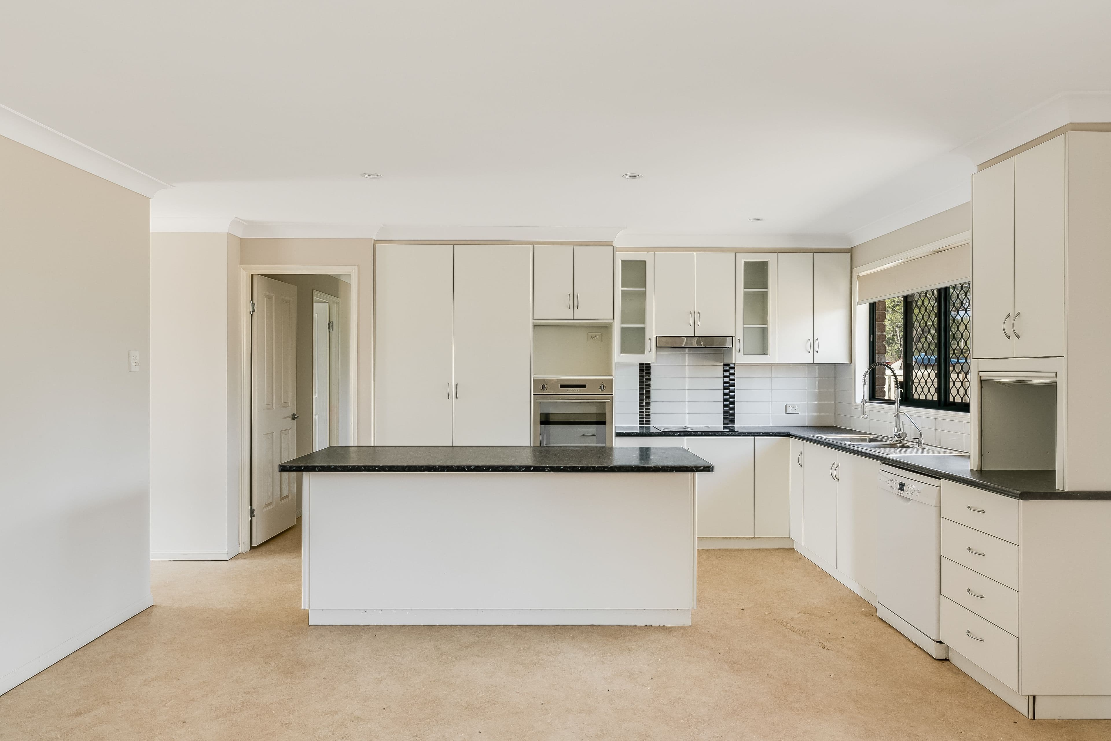 10 Kookaburra Court, Meringandan West QLD 4352, Meringandan West - Thumbnail 3