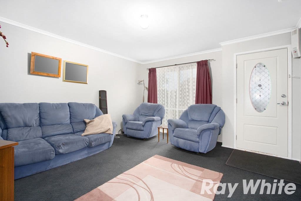 2 Broadbent Way, Pakenham VIC 3810, Pakenham - Thumbnail 3