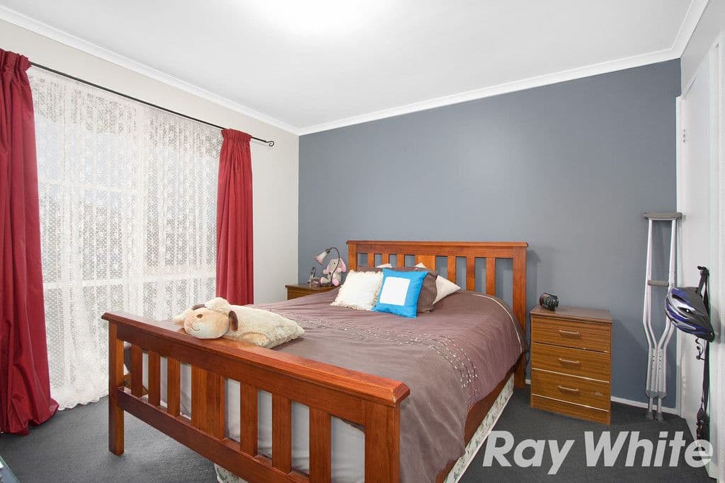 2 Broadbent Way, Pakenham VIC 3810, Pakenham - Thumbnail 7