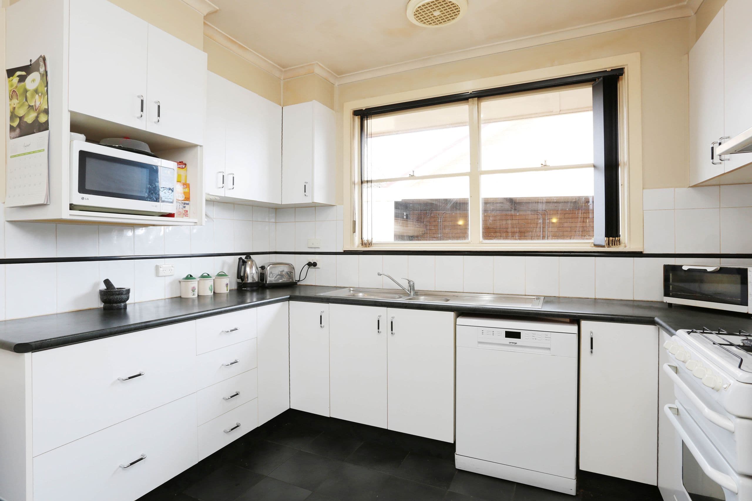 16 Bladin Street, Laverton VIC 3028, Laverton - Thumbnail 3
