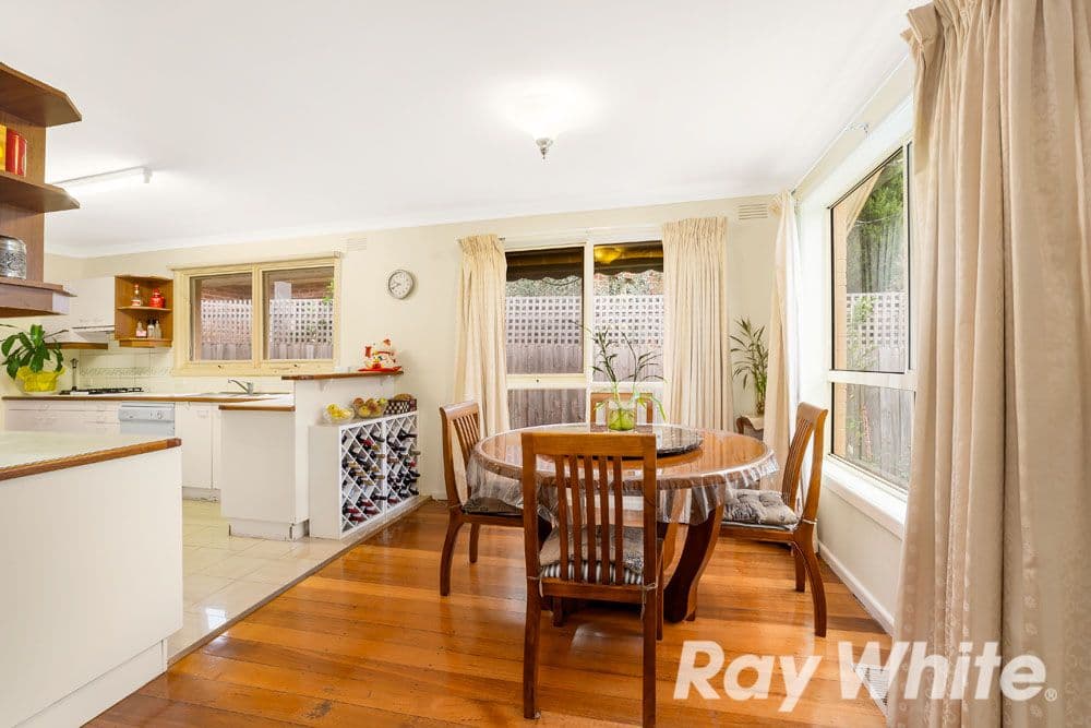 37 McComas Grove, Burwood VIC 3125, Burwood - Thumbnail 4