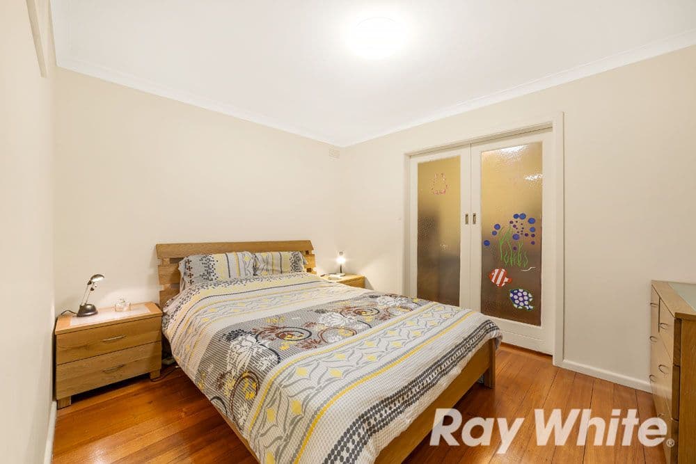 37 McComas Grove, Burwood VIC 3125, Burwood - Thumbnail 5