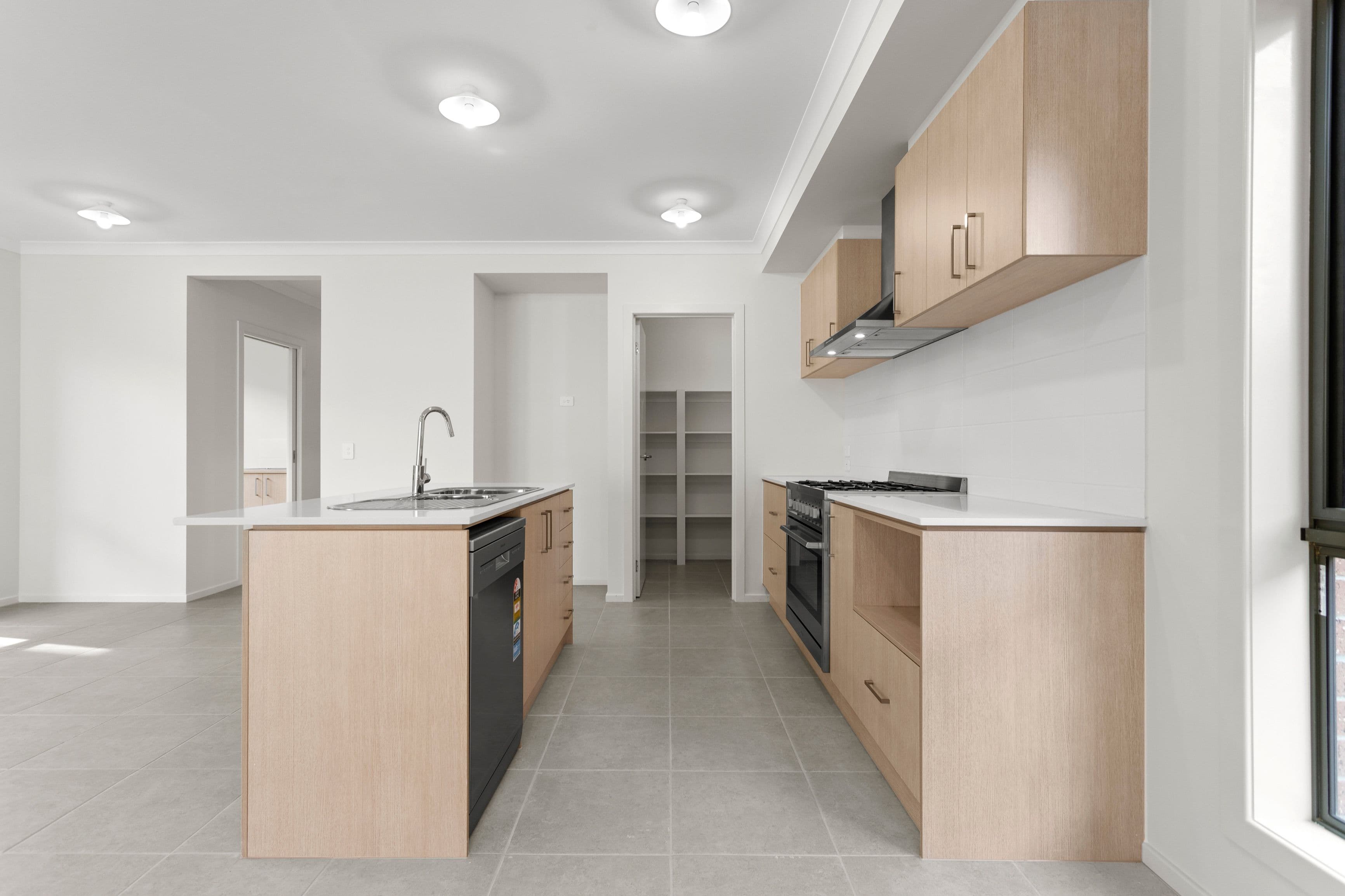7 Cavender Street, Mernda VIC 3754, Mernda - Thumbnail 6
