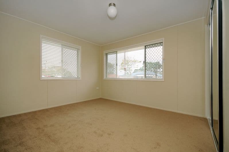 22 Cleary Street, Centenary Heights QLD 4350, Centenary Heights - Thumbnail 4
