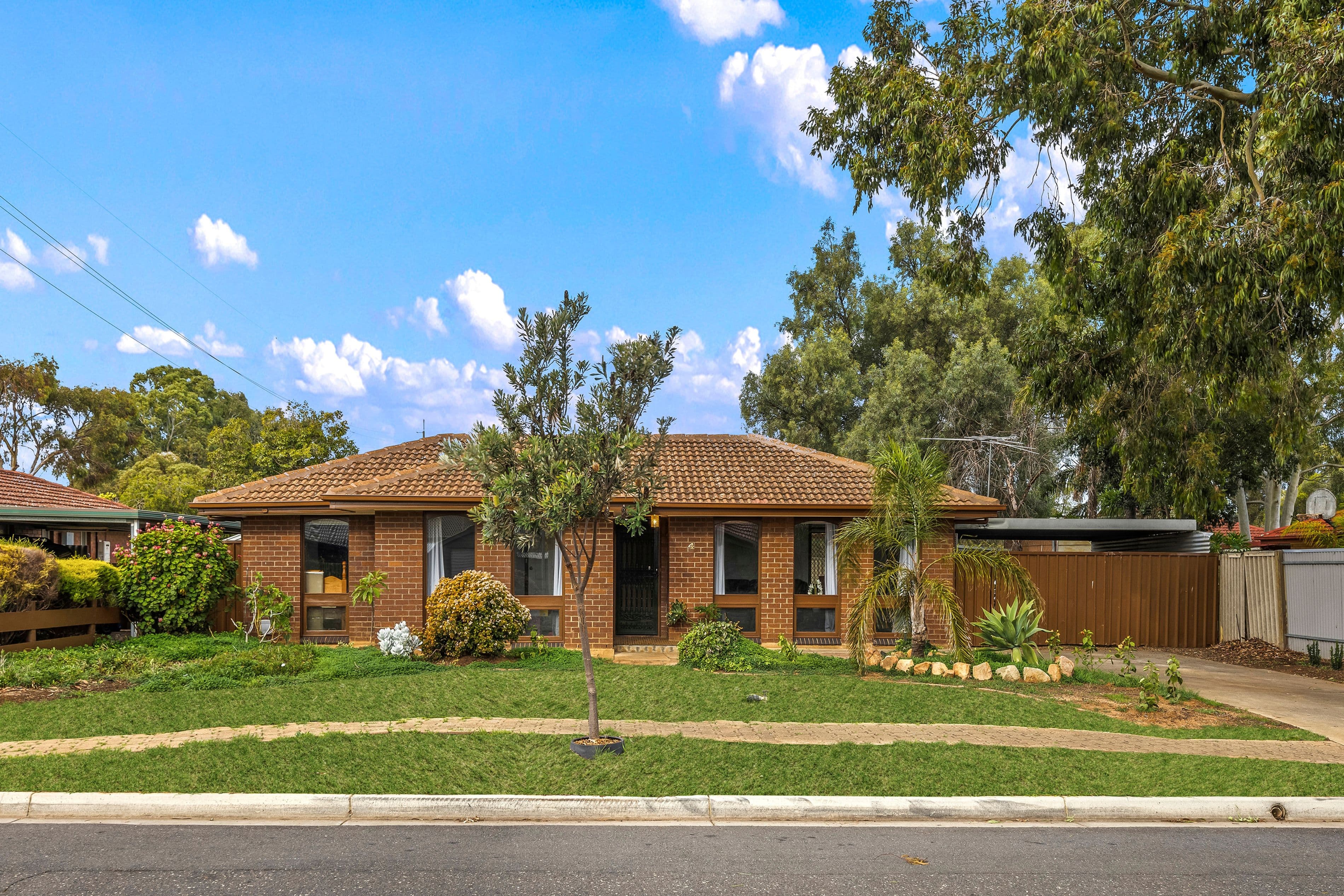 4 Monarch Avenue, Parafield Gardens SA 5107, Parafield Gardens - Image 1
