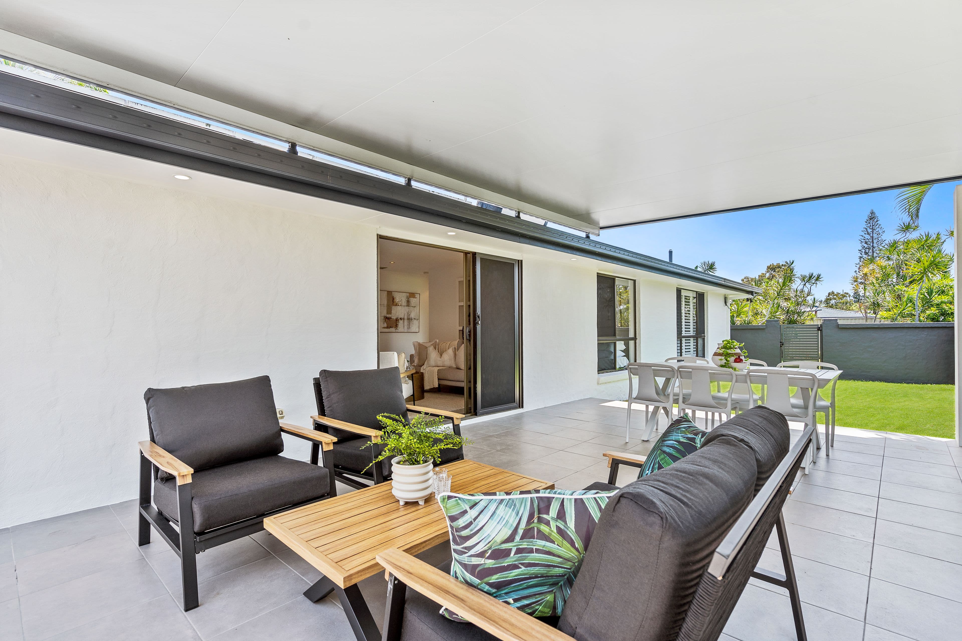 1 Tekapo Street, Broadbeach Waters QLD 4218, Broadbeach Waters - Thumbnail 4