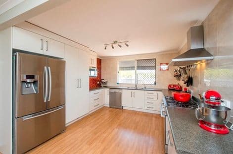 43 Helen Crescent, Wurdong Heights QLD 4680, Wurdong Heights - Thumbnail 6