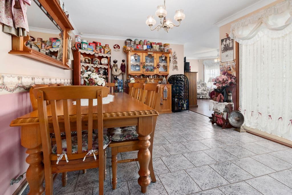 4 Coffs Harbour Avenue, Hoxton Park NSW 2171, Hoxton Park - Thumbnail 8