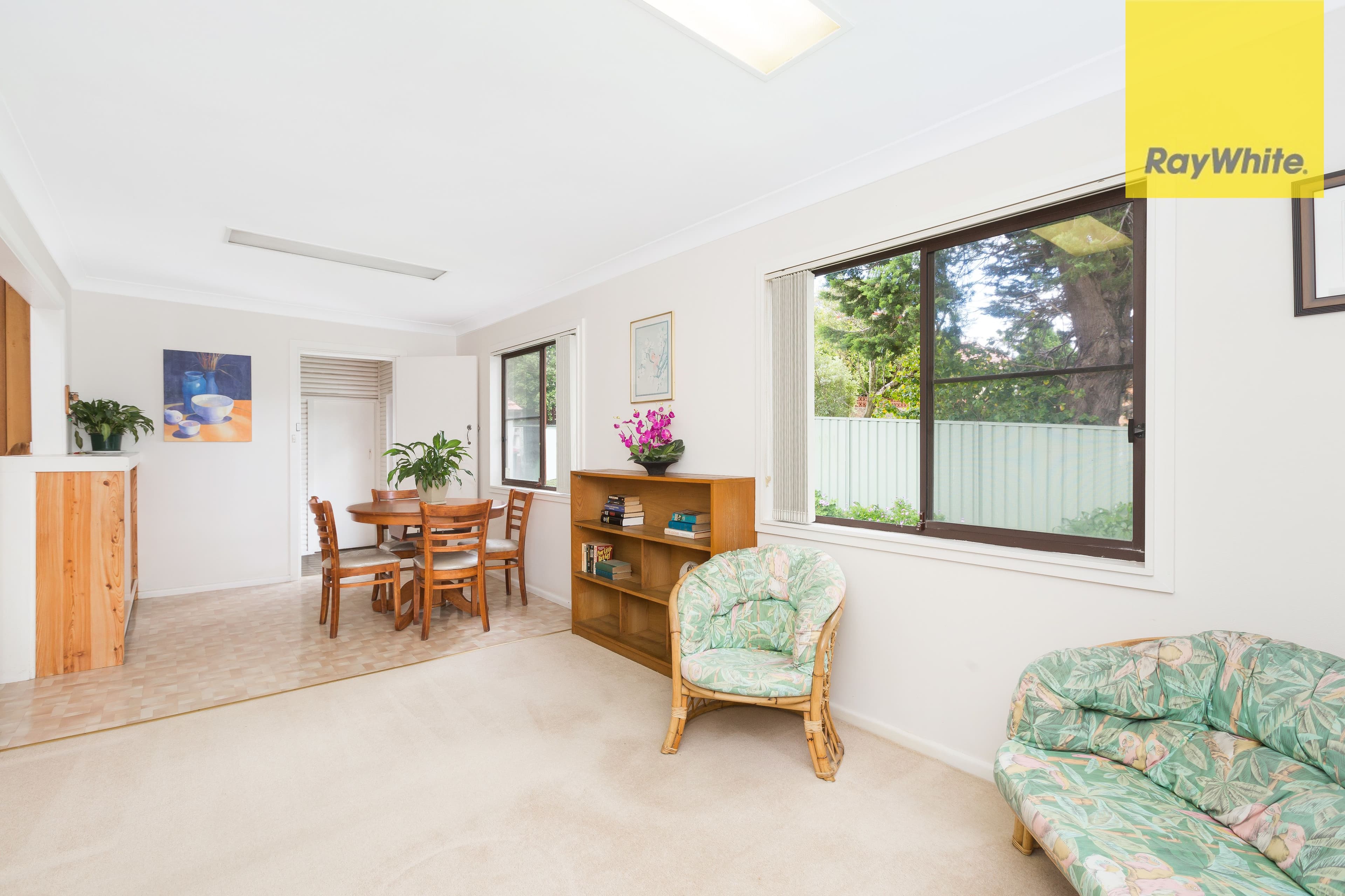 25 Nemesia Avenue, Caringbah South - Thumbnail 4