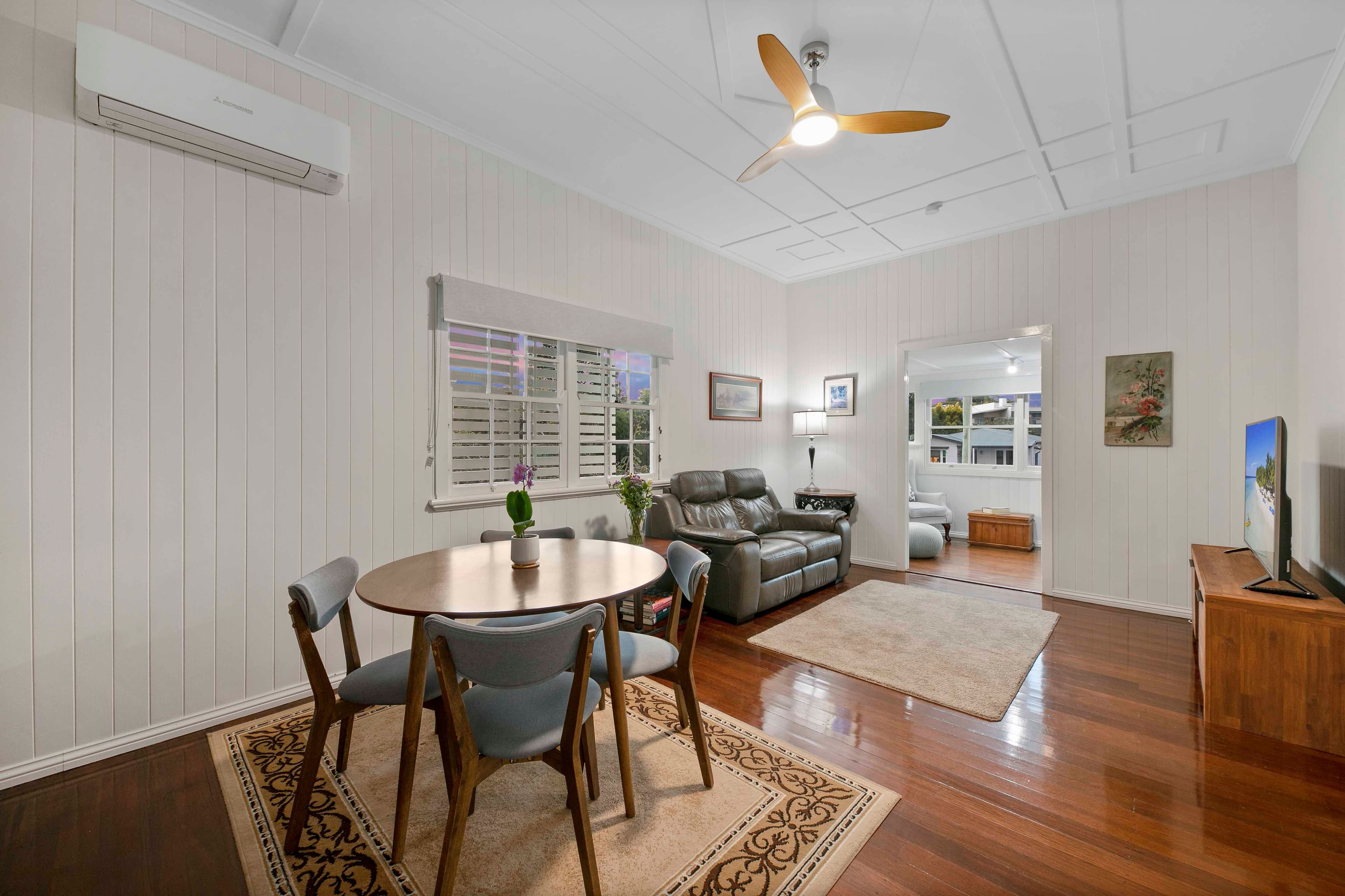 64 William Terrace, Oxley QLD 4075, Oxley - Thumbnail 2