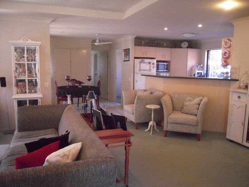 20 Meadowbank Drive, UPPER COOMERA QLD 4209, Upper Coomera - Thumbnail 2