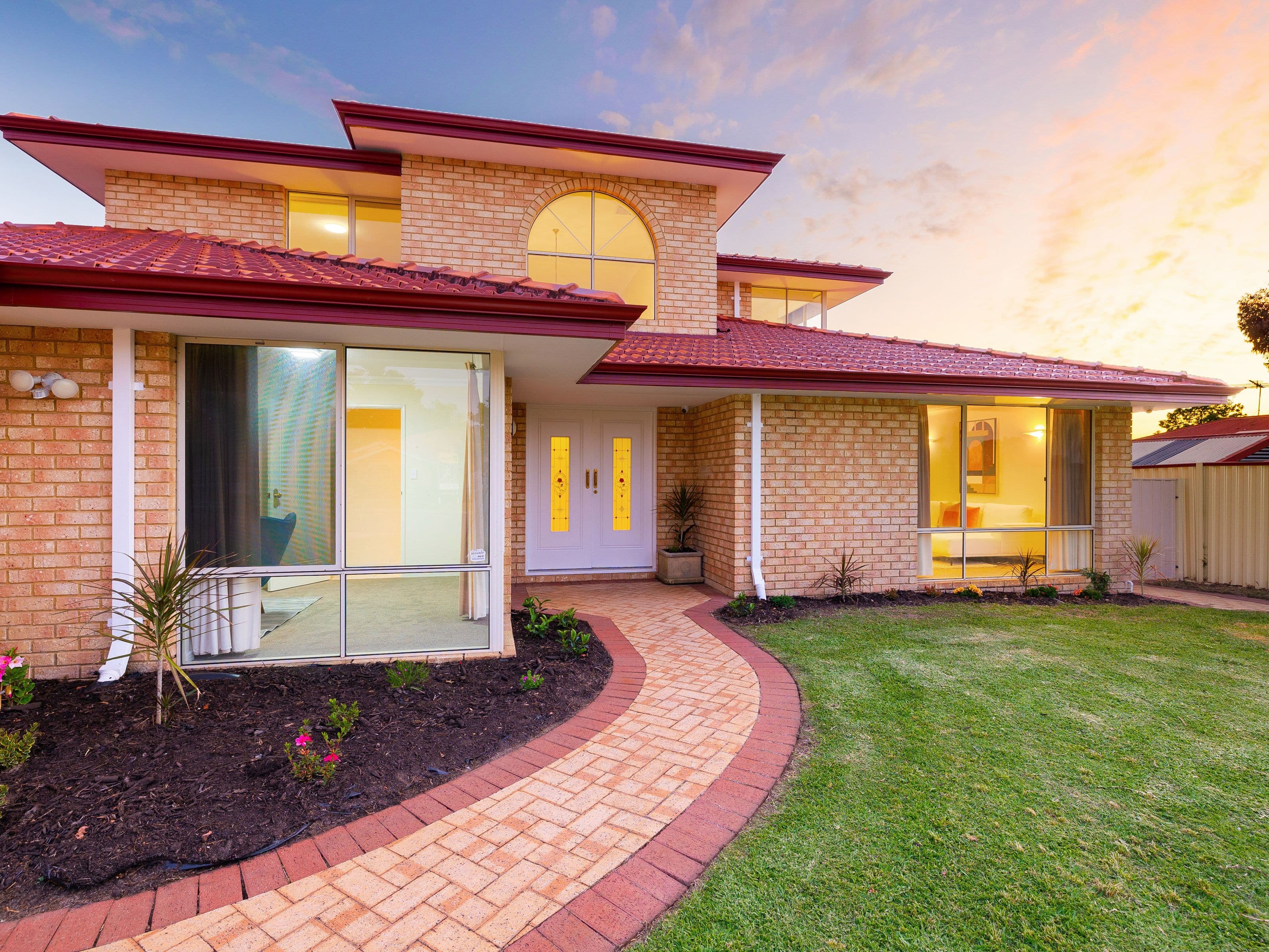 33 Lucraft Gardens, Winthrop WA 6150, Winthrop - Thumbnail 2