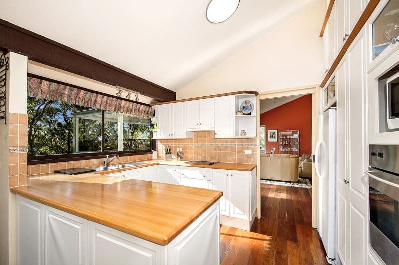 10 Southview Avenue, STANWELL TOPS NSW 2508, Stanwell Tops - Thumbnail 3