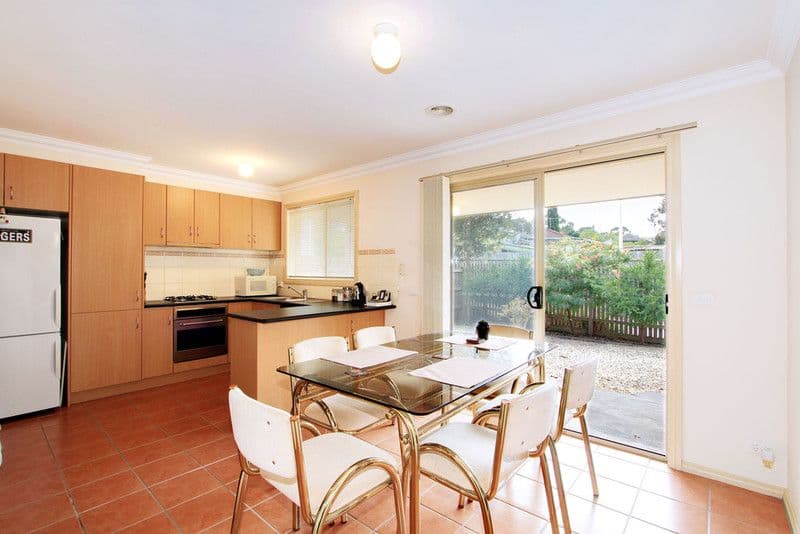 13 Cypress Avenue, BORONIA VIC 3155, Boronia - Thumbnail 3