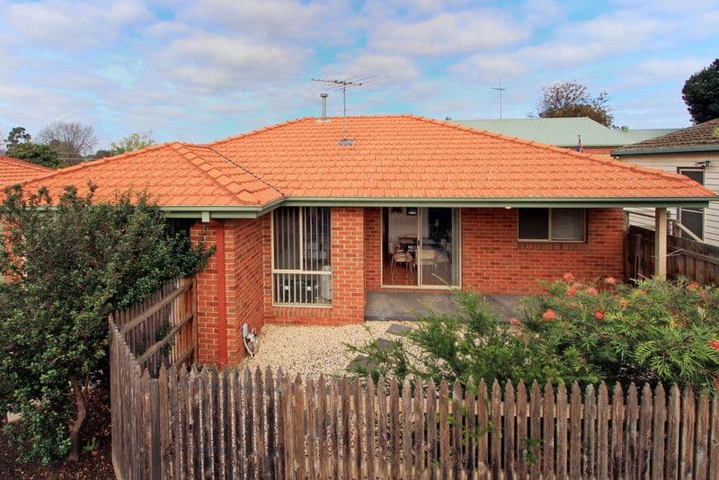 13 Cypress Avenue, BORONIA VIC 3155, Boronia - Thumbnail 5