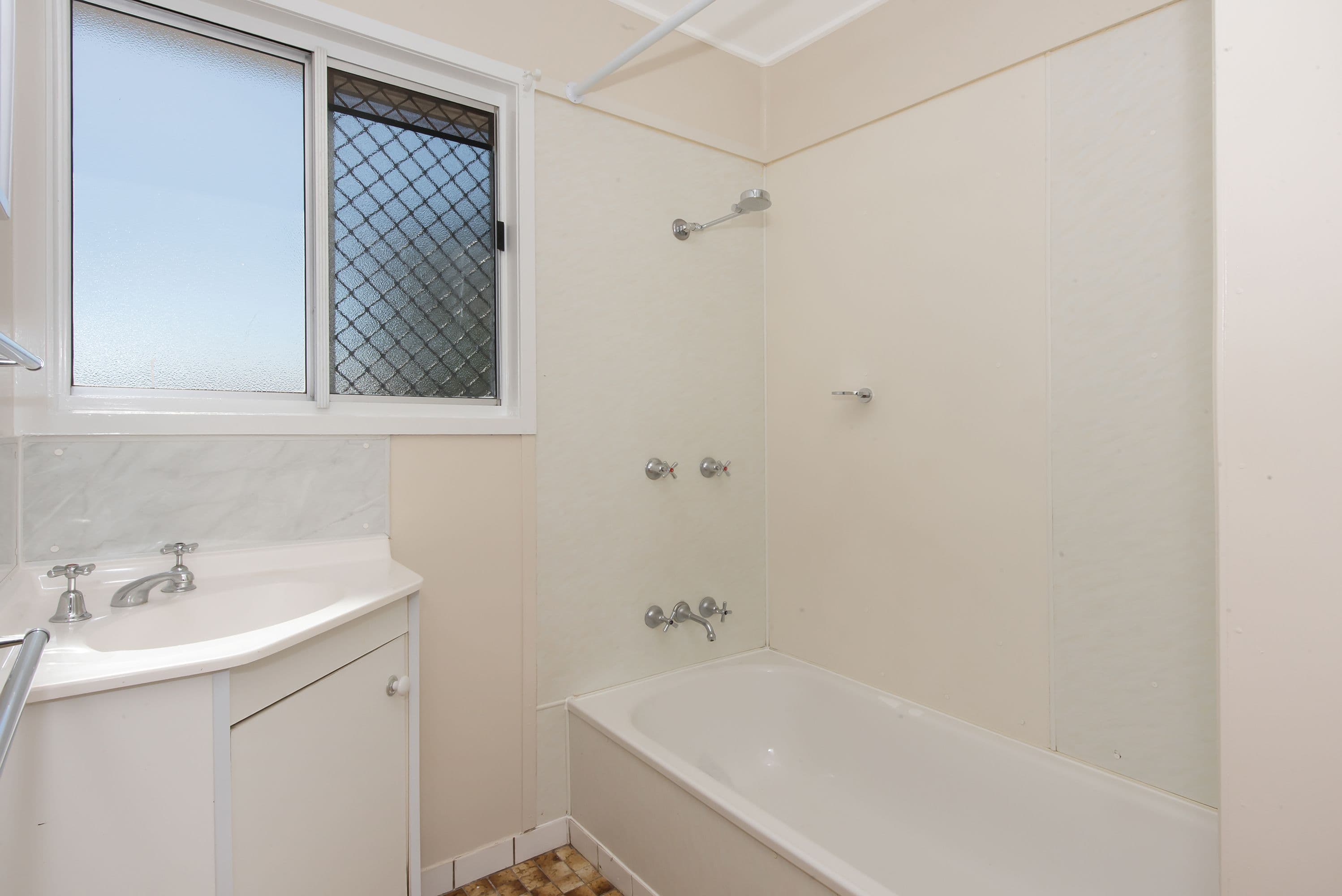17 Cassowary Crescent, Condon QLD 4815, Condon - Thumbnail 3
