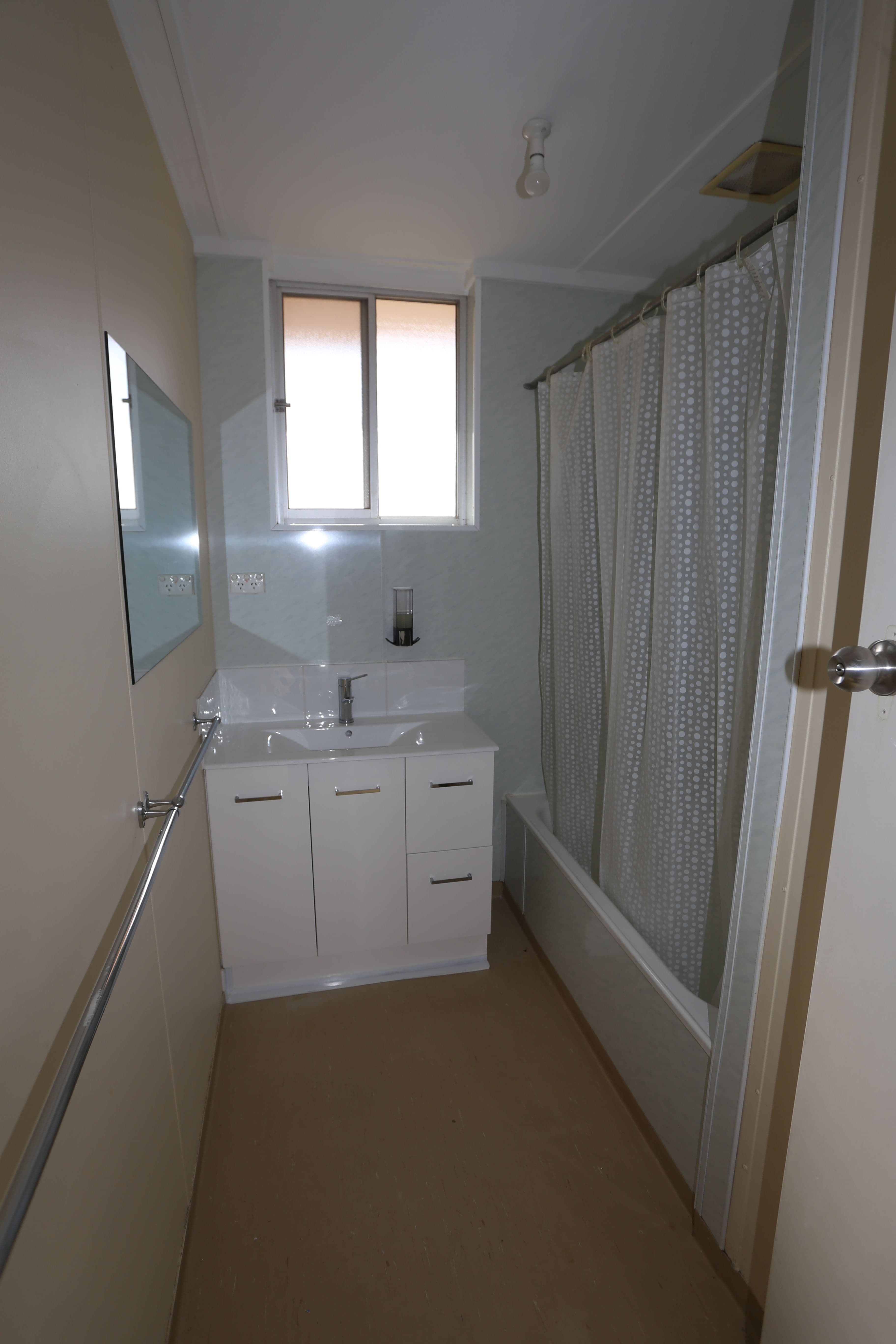 10 Hakea Street, Kambalda West WA 6442, Kambalda West - Thumbnail 4