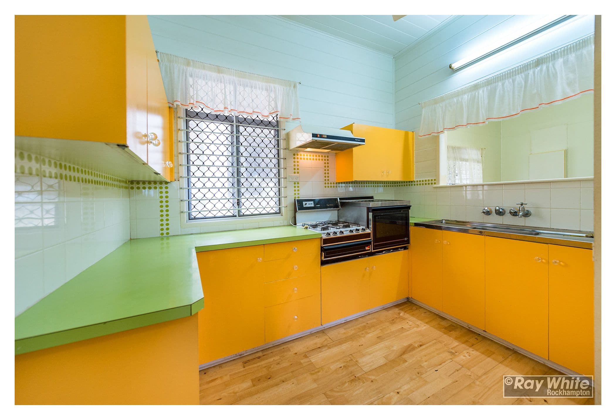 29 Granville Street, Emu Park QLD 4710, Emu Park - Thumbnail 8