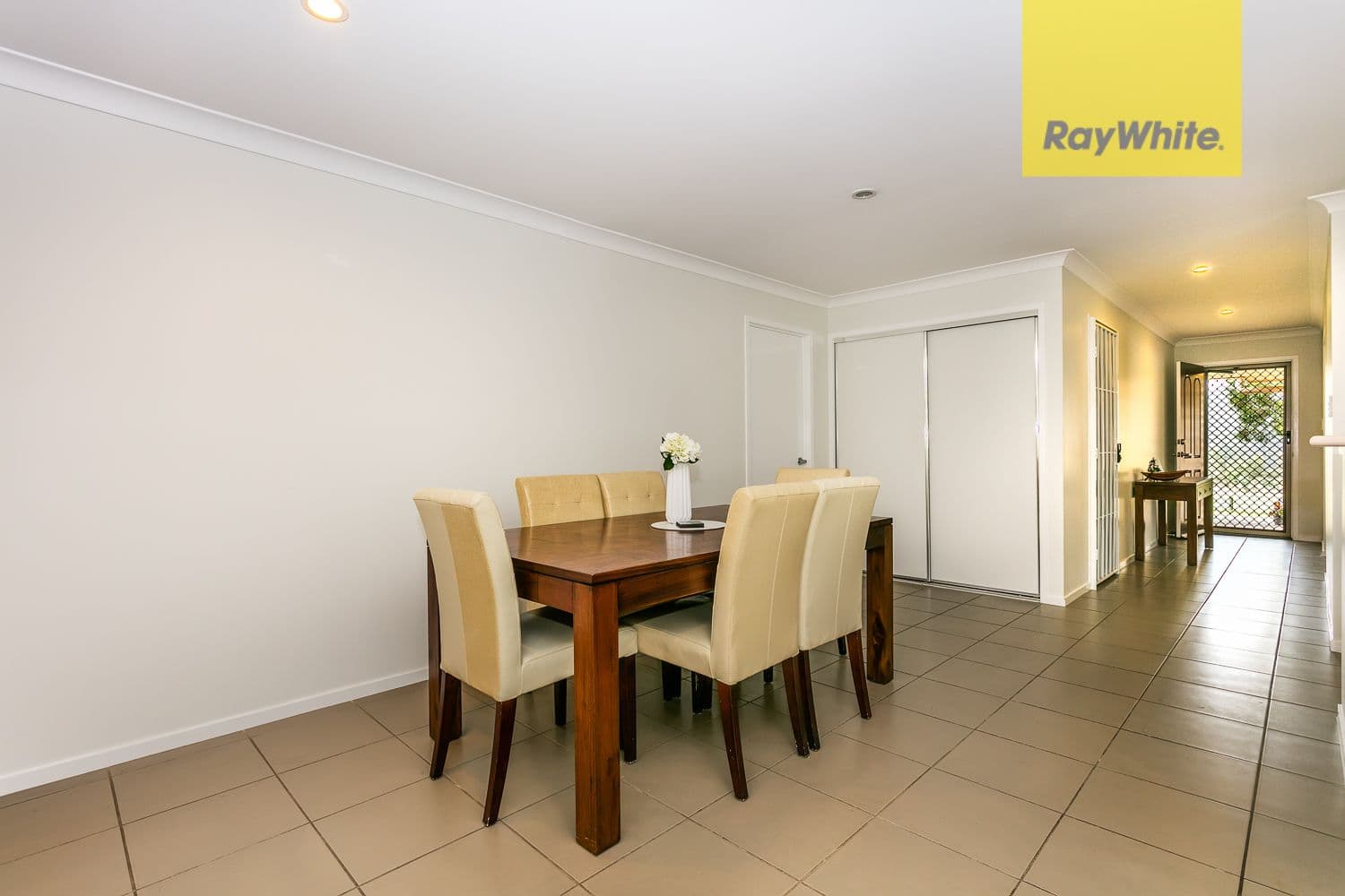 6 Lake Manchester Street, Logan Reserve QLD 4133, Logan Reserve - Thumbnail 5