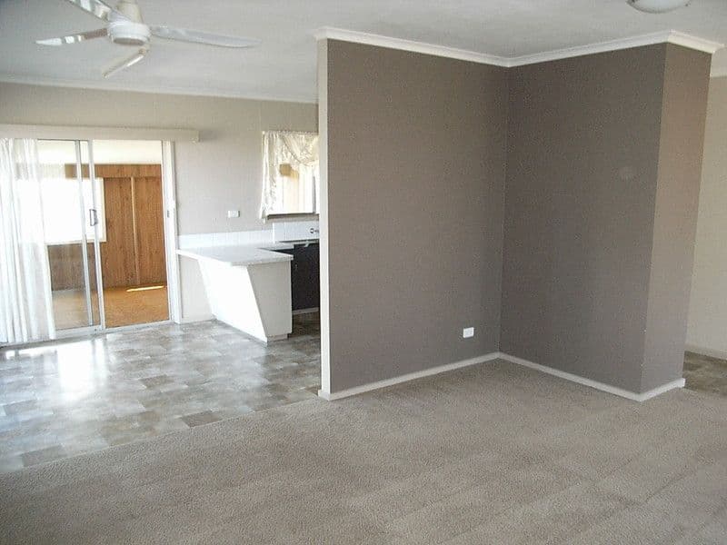 68 Mitchell Street, ECHUCA VIC 3564, Echuca - Thumbnail 3
