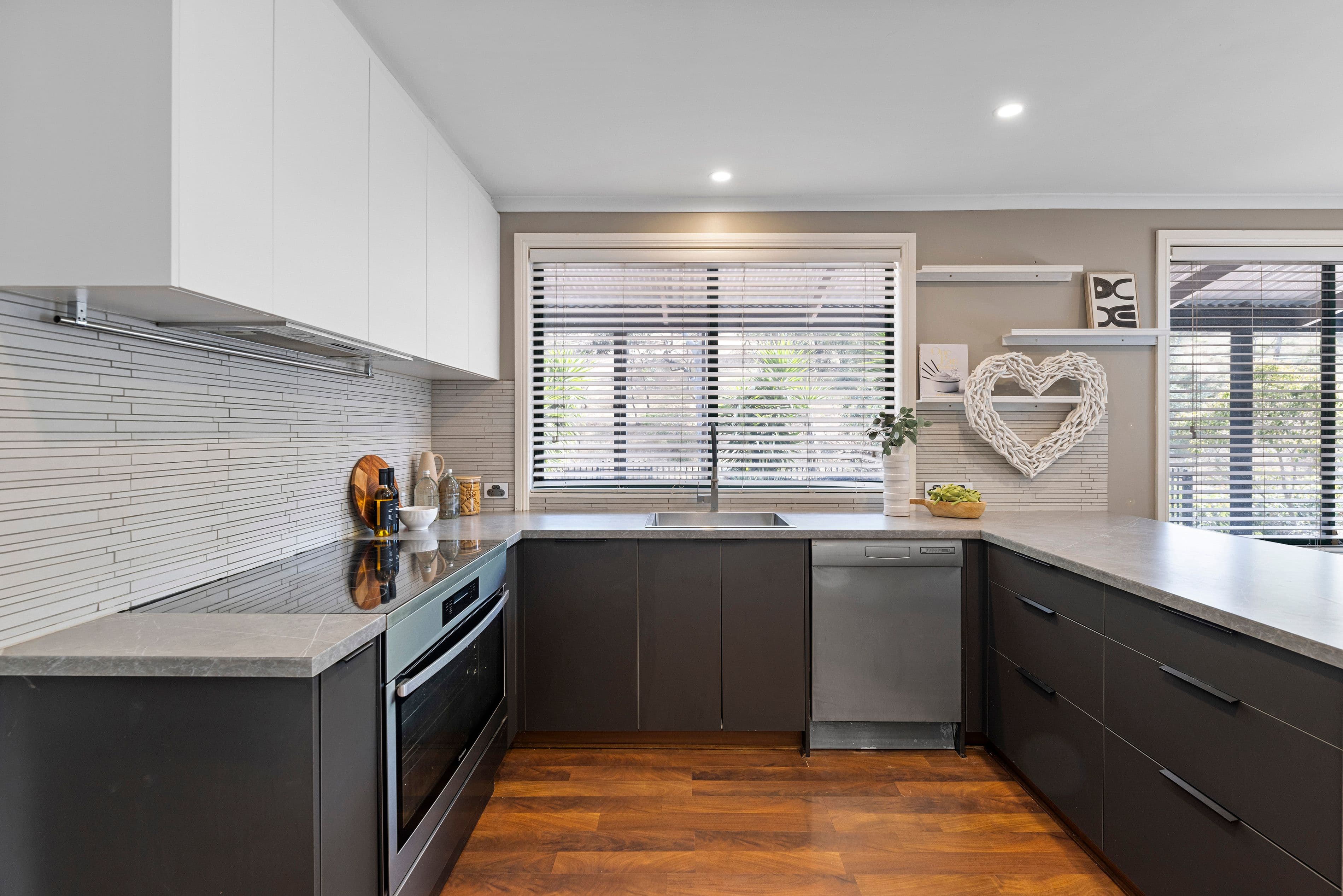 1371 North East Road, Tea Tree Gully SA 5091, Tea Tree Gully - Thumbnail 5