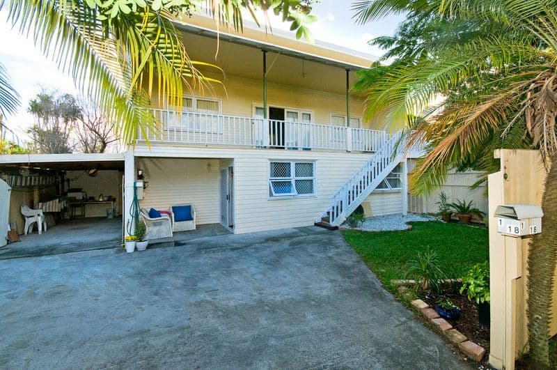18 Leyte Avenue, PALM BEACH QLD 4221, Palm Beach - Image 1