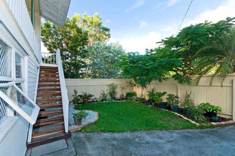 18 Leyte Avenue, PALM BEACH QLD 4221, Palm Beach - Thumbnail 2